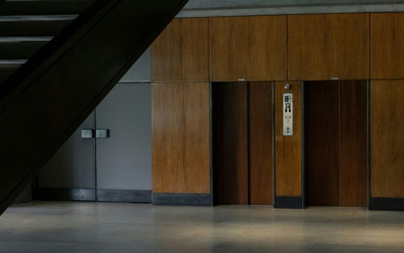 andrew spencer iXhlO5B830Y unsplash